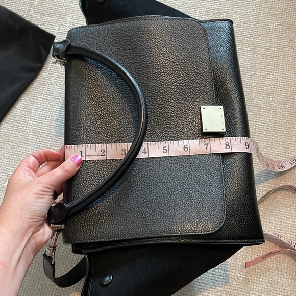 Celine Black Trapeze Bag - Picture 16 of 16